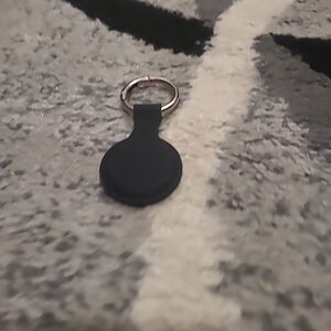 Apple AirTag Silicone Holder Keyring Carry Case Keychain Air Tag Black Small